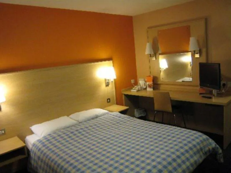 Hotel Travelodge Leeds Central